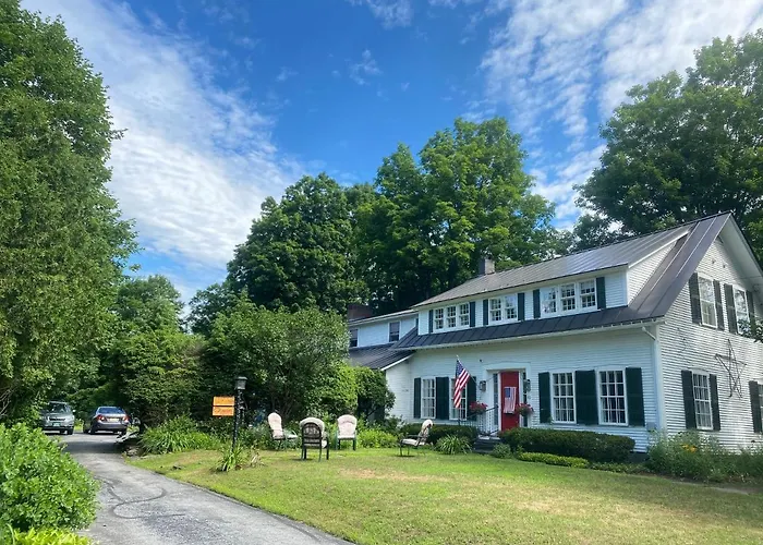 Artful Lodging & Retreats