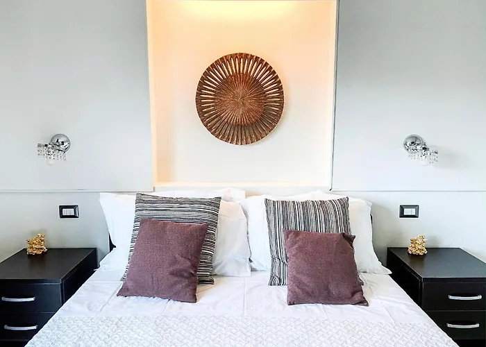 Taonasi Mazzaro Apartments