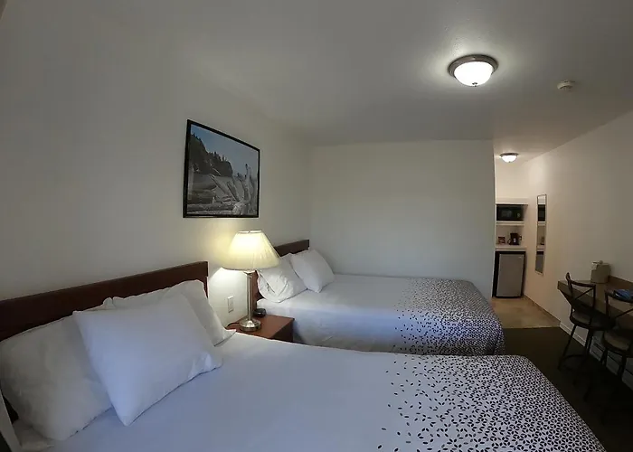 Col-Pacific Motel