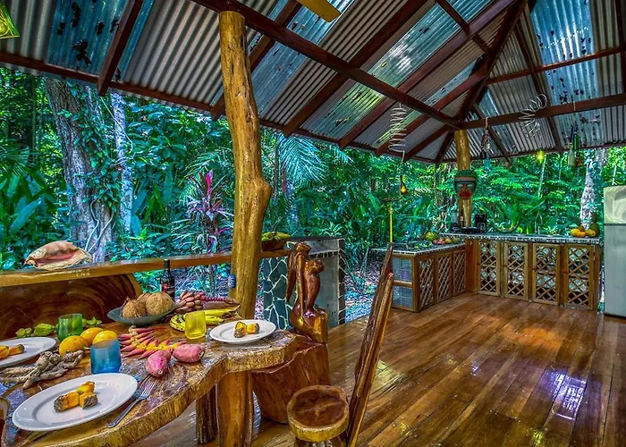 Congo Bongo Ecovillage Costa Rica