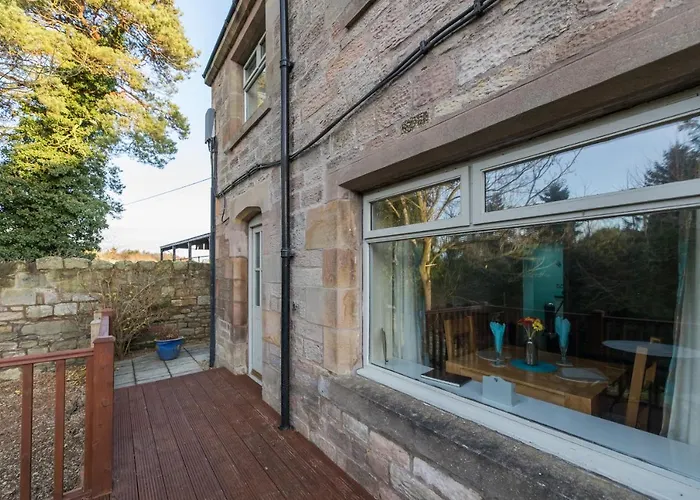 Host & Stay - Poppy Cottage