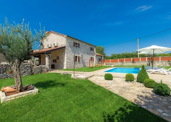 Holiday Home Bozac By Interhome