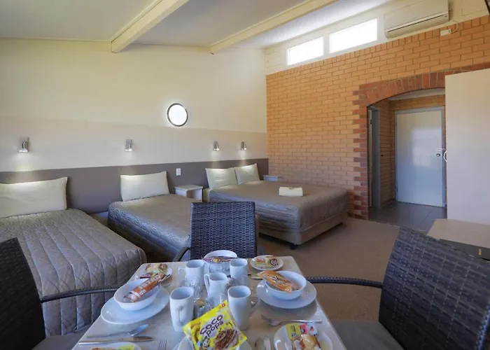 Tenterfield Motor Inn