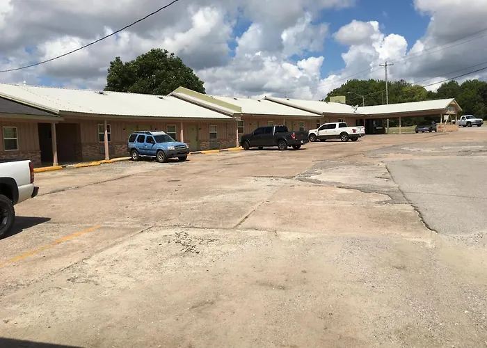 Village Inn
