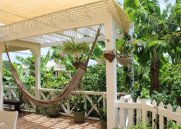 Tropical Garden Cottage Antigua