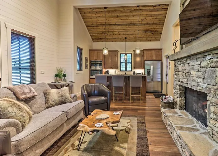 Hike, Fish & Golf! Serene Mtn Retreat In Glenville
