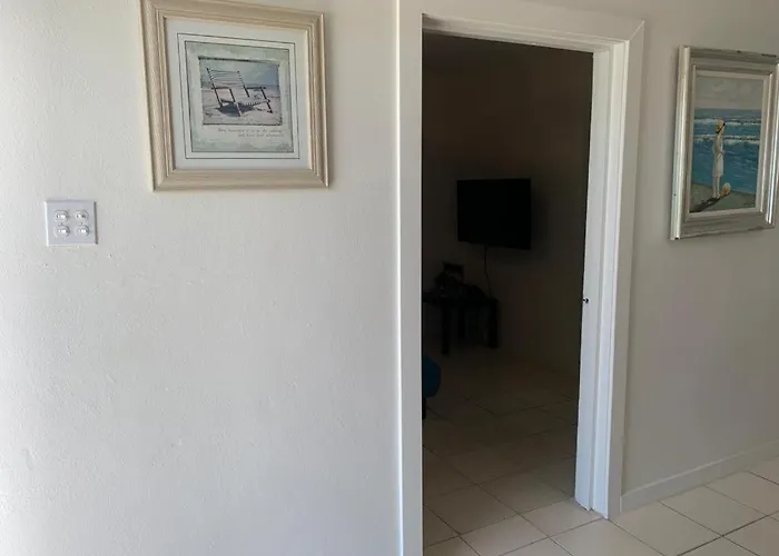 Mar Bonita Beach Apartment