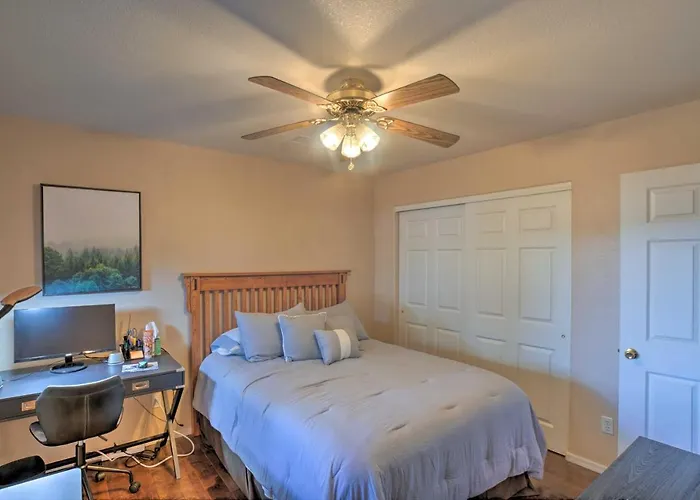 Forest-View Retreat In Payson, Close To Hiking!