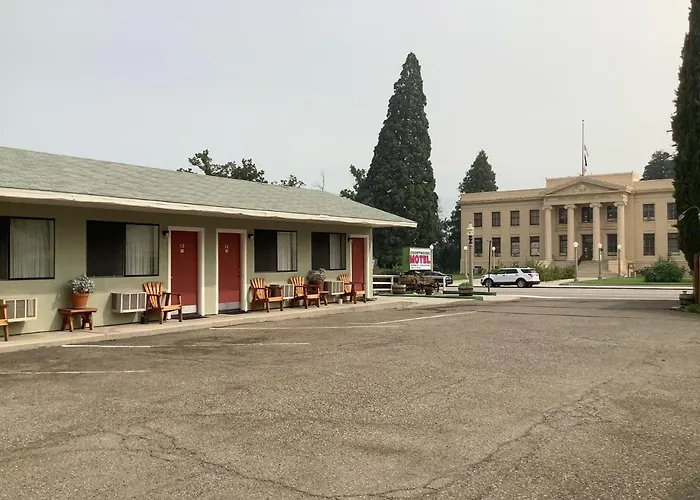 Independence Courthouse Motel