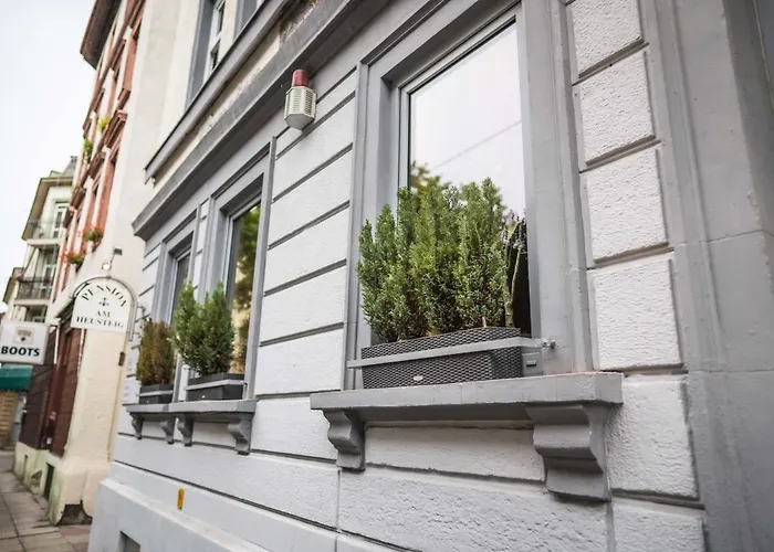 Pension Am Heusteig - Stuttgart City Centre