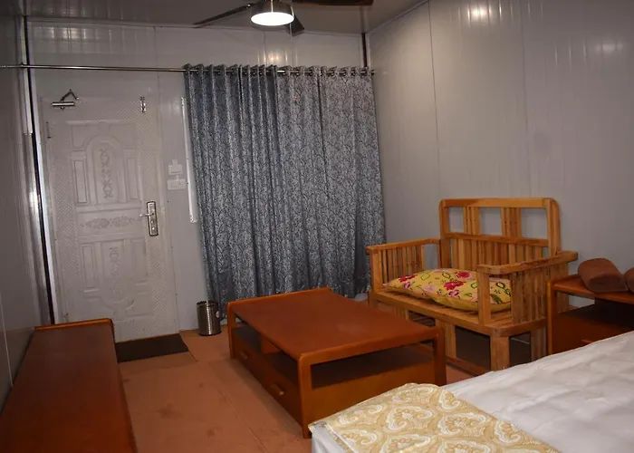 Rooms Near To International Airport & Yashobhoomi By Cube Stay Residency