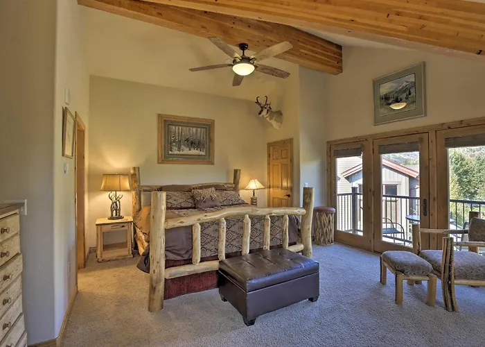 7 Mi To Copper Mtn: Condo W/ Deck & Stunning Views