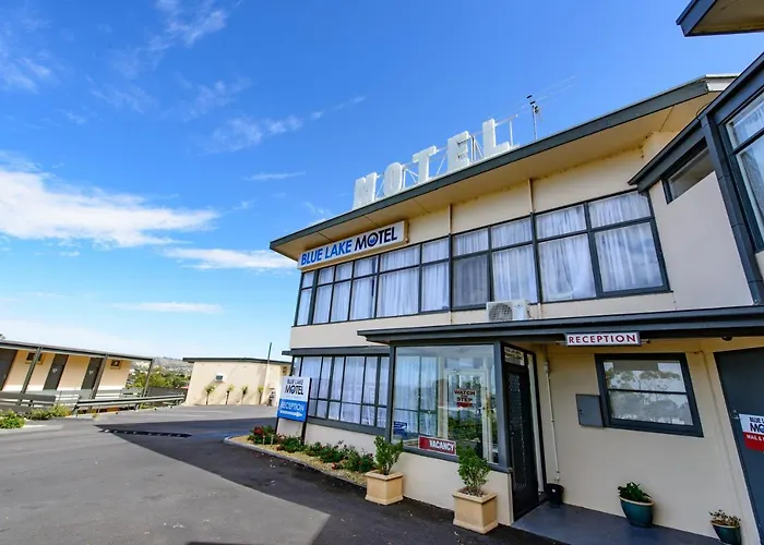 Blue Lake Motel