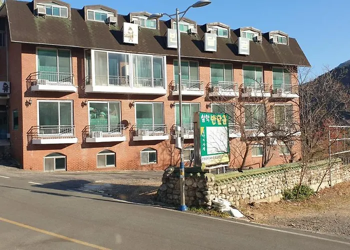 Bandal Book & Stay