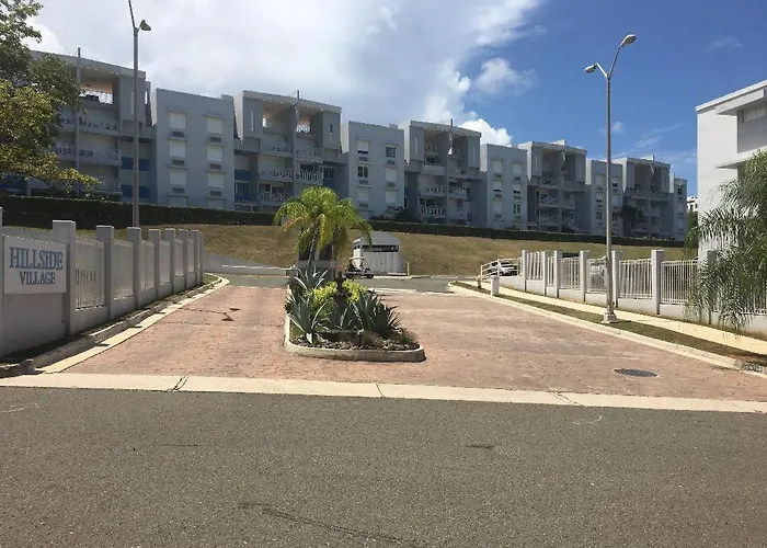 Pr-Paradise,Near Beach-3-Bedroom-2-Bathrm-Apt 1-Parkng,Pool- Wi-Fi