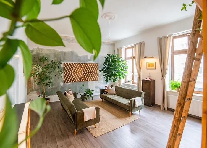 Theleaf - Design Apartment & Cafe
