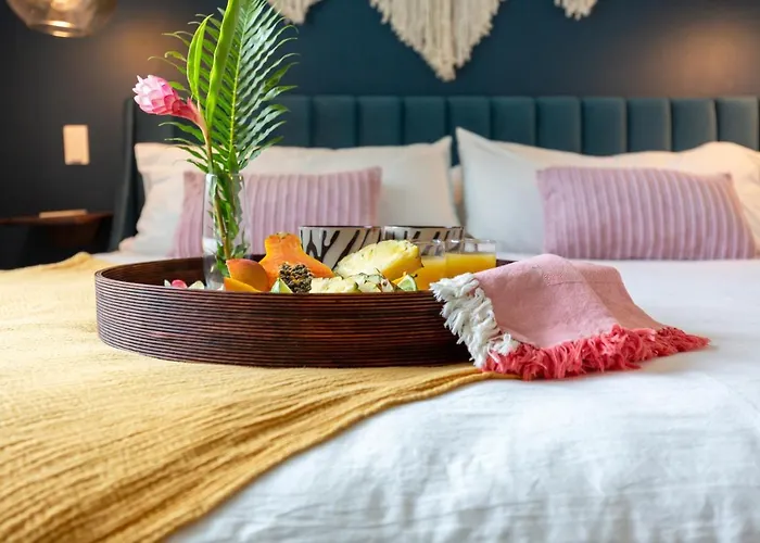 The Turtle Bay Signature