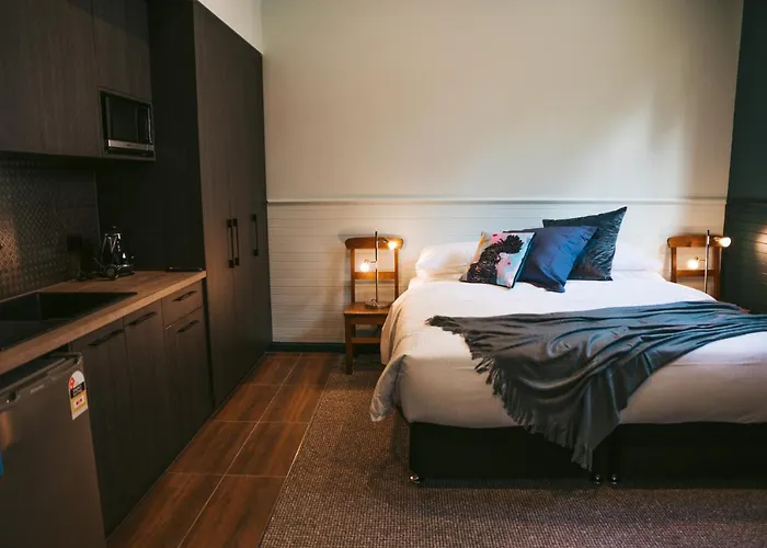 Tuck Inn Yarra Valley
