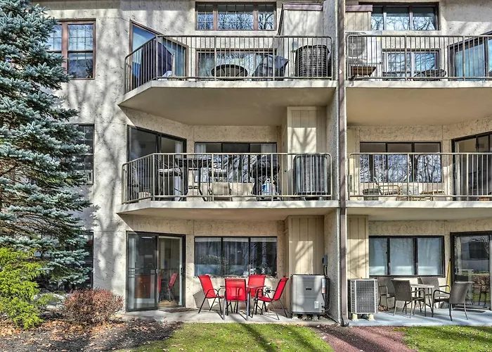 On Big Boulder Lake: Condo W/ Community Pools!