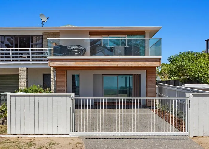 Ohope Beachside Retreat - Ohope Holiday Home