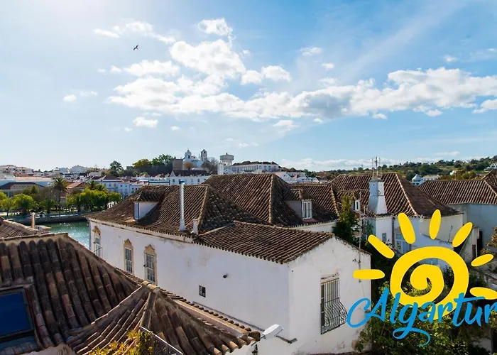 Buganvilia By Algartur