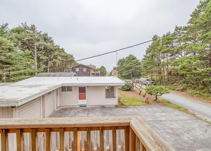 Manzanita Charm Mca 125 - Meredith Lodging