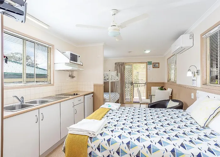 Tiaro Tourist Stopover