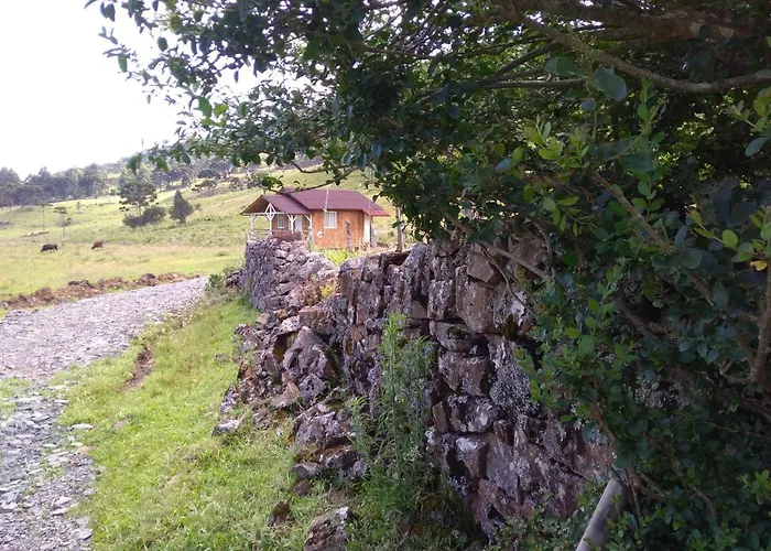 Cabanas Fazenda Da Raia