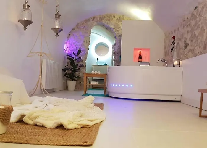 Maison Safranier Villa Balneo Vieil Antibes