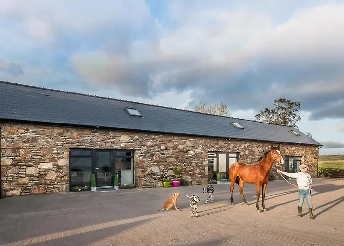 Curragh House Lodges