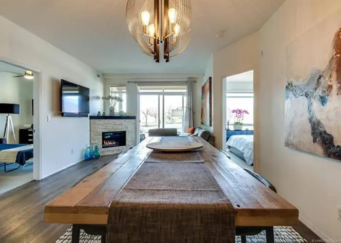 Tranquil Waterfront Condo