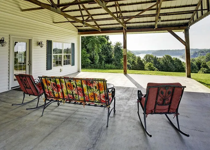 Ky Cottage, With Hot Tub And Lake View, On The Bourbon Trail