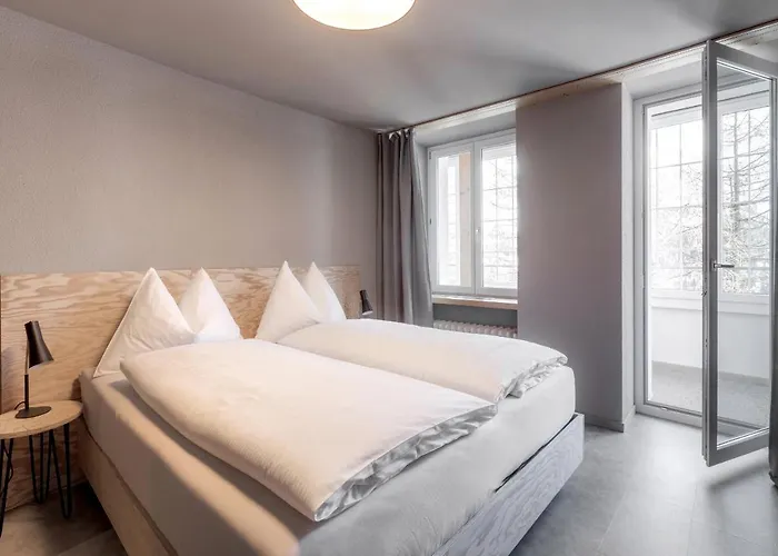 Belmont- Apartment Haus
