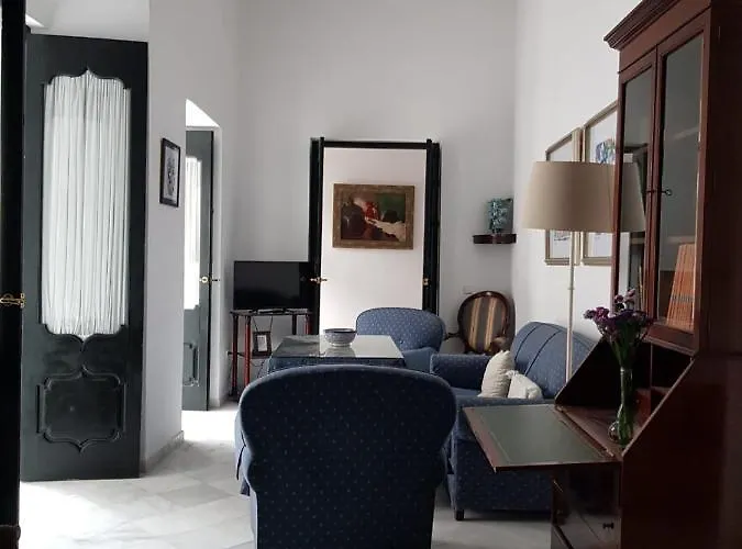 Casa S. XIX En Pleno Centro De Carmona