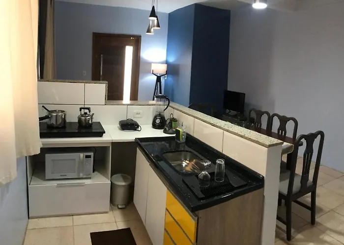 APTO completo, aconchegante e bem localizado