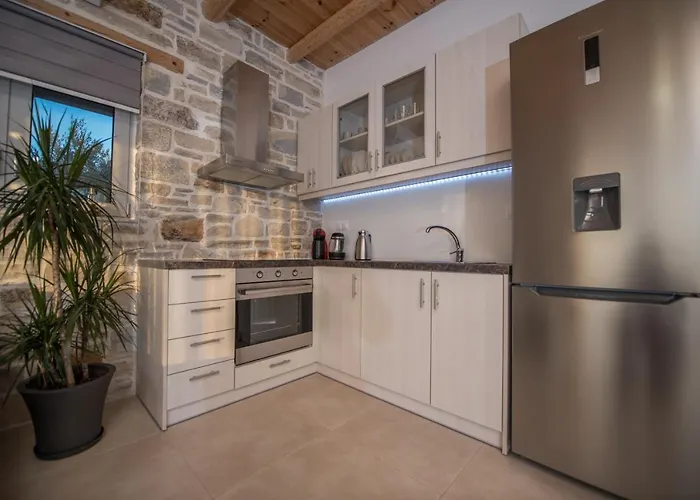 Secret Stone House,Irene Komos Independent House