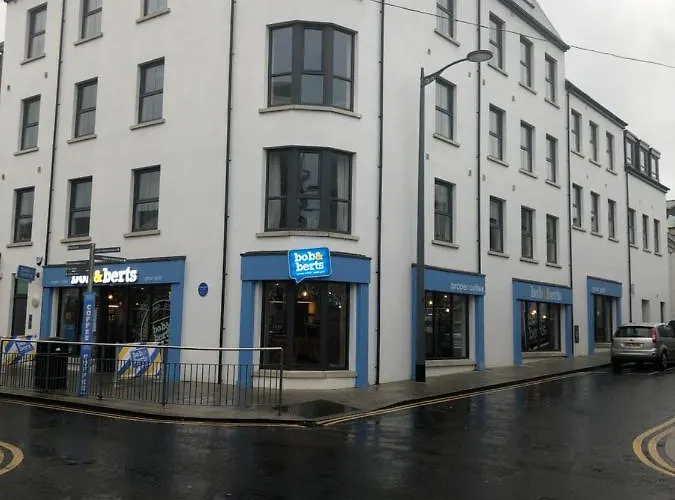 Luxury Apartment In The Heart Of Portrush Main St