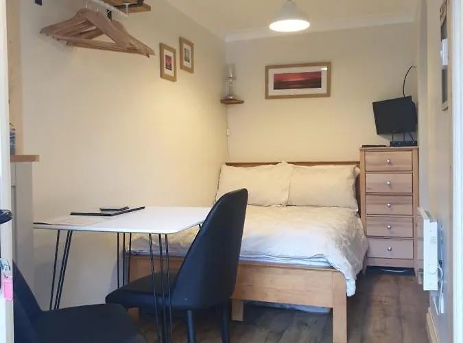 'Mysty' Studio Style Winter Deal On 3 Nights Or More Nov To Mar
