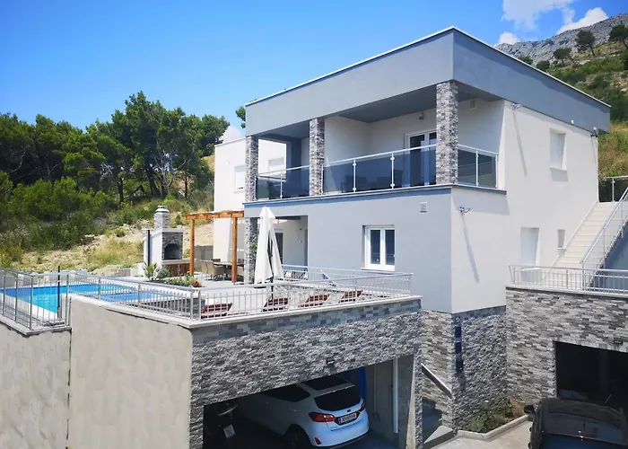 Villa Sara With Sea View And Private Heated Pool