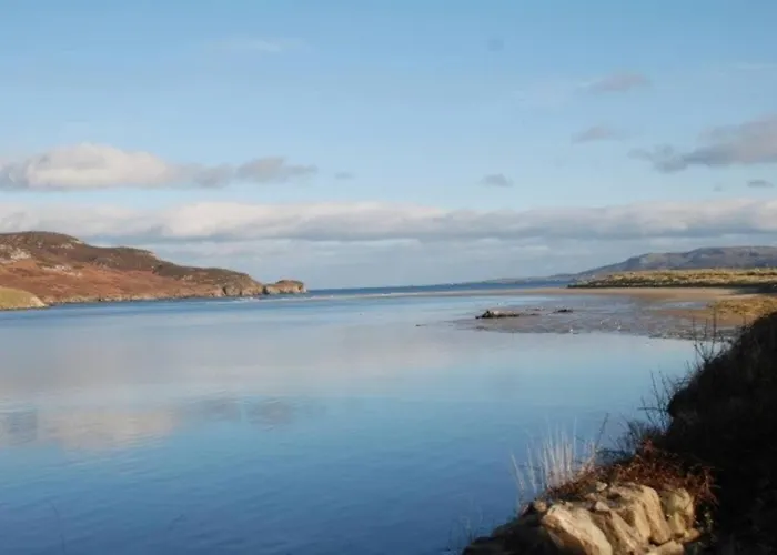Dunfanaghy - Sea Views- In Village - Parking