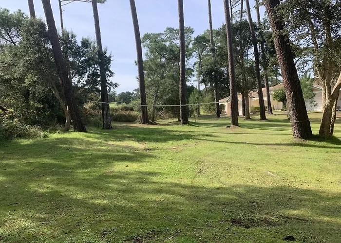 Appartement T2 Cabine, Capacite 4 Personnes, A 600 M De La Plage Et A 300 M Du Golf
