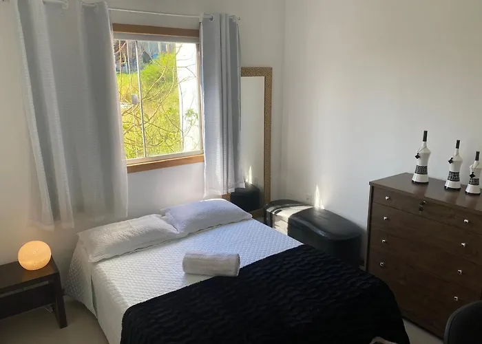 Casa Jequitibá Quartos Mobiliados