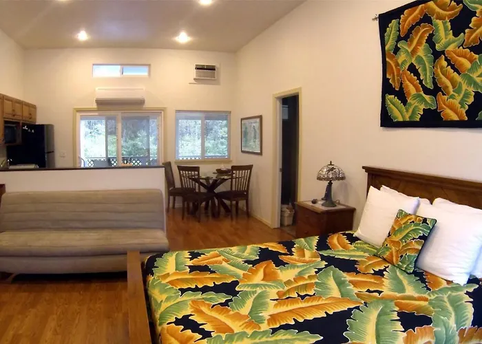 Keaau Place