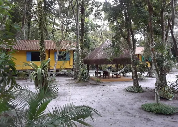 Casinha Amarela Chales Boipeba
