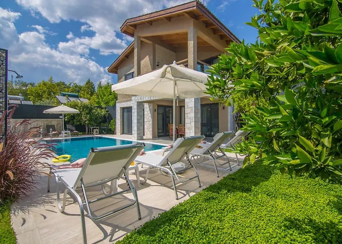 Volans Suites Villas