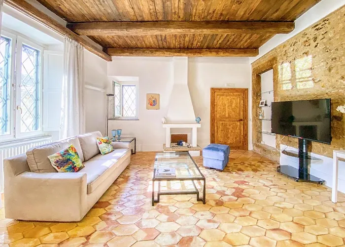 Residenza Ucci Ali