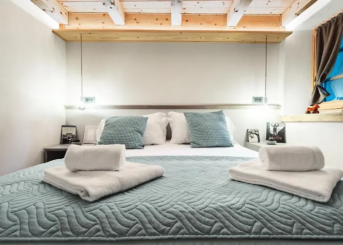 Aosta Centre Apartments - Martinet 17