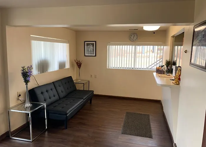 Finn'S 66 Motel