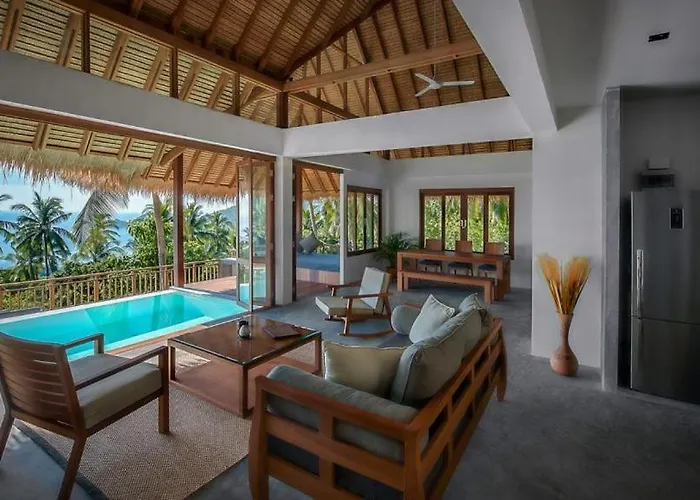 Phandara Luxury Pool Villas