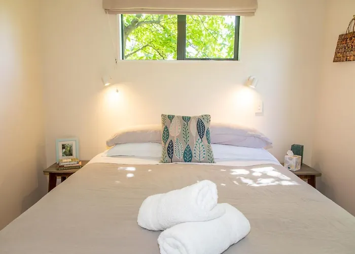 Arrowtown Country Cottage